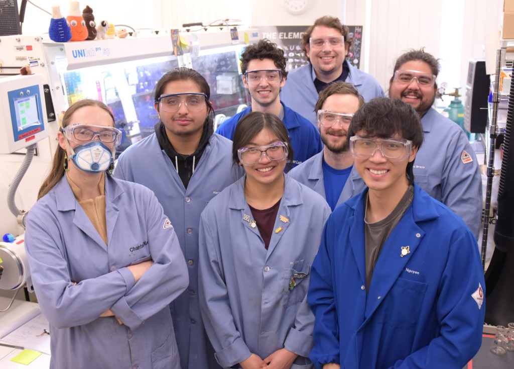 Cal Poly Pomona professor wins award as a top mentor – San Bernardino Sun