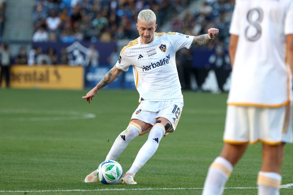 Galaxy midfielder Marco Reus on his way back to action after dealing with knee injury