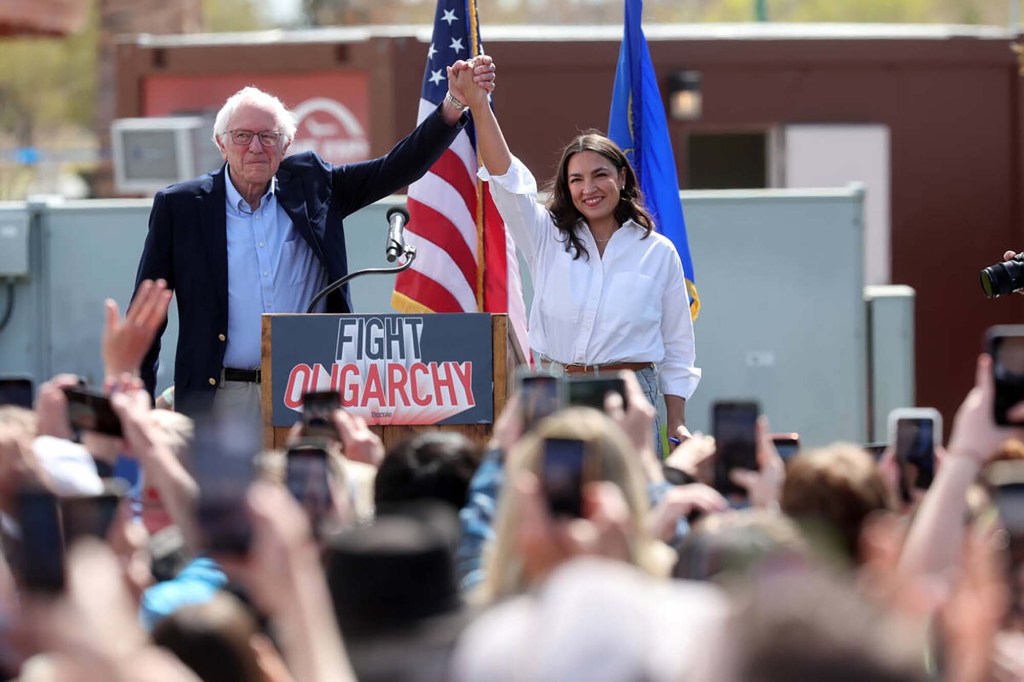 Why Bernie Sanders and Alexandria Ocasio-Cortez are stopping in LA on their tour of red areas – San Bernardino Sun