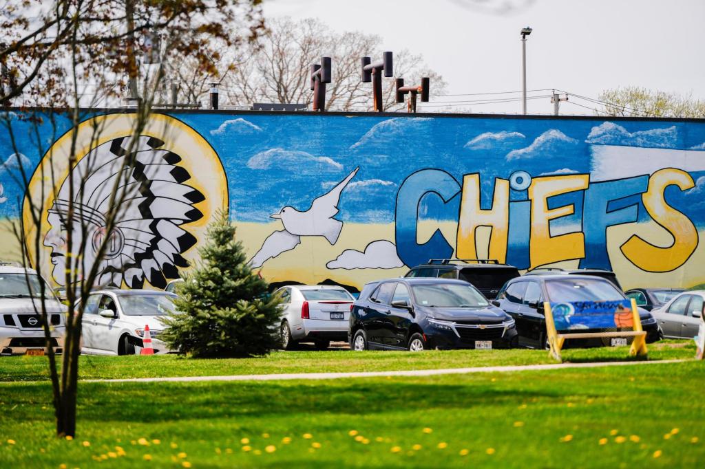 Trump supports town refusing to give up school’s Native American mascot