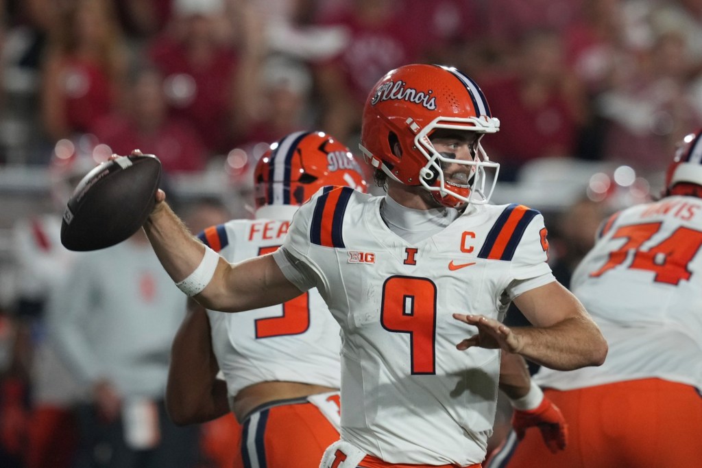 No. 21 USC football at No. 23 Illinois: Who has the edge?