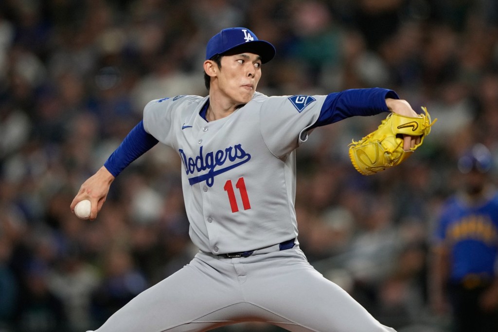 Dodgers hold off Mariners while resting regulars – San Bernardino Sun