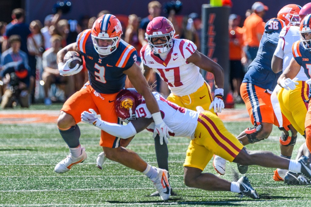 USC injuries stack up in first half against Illinois – San Bernardino Sun