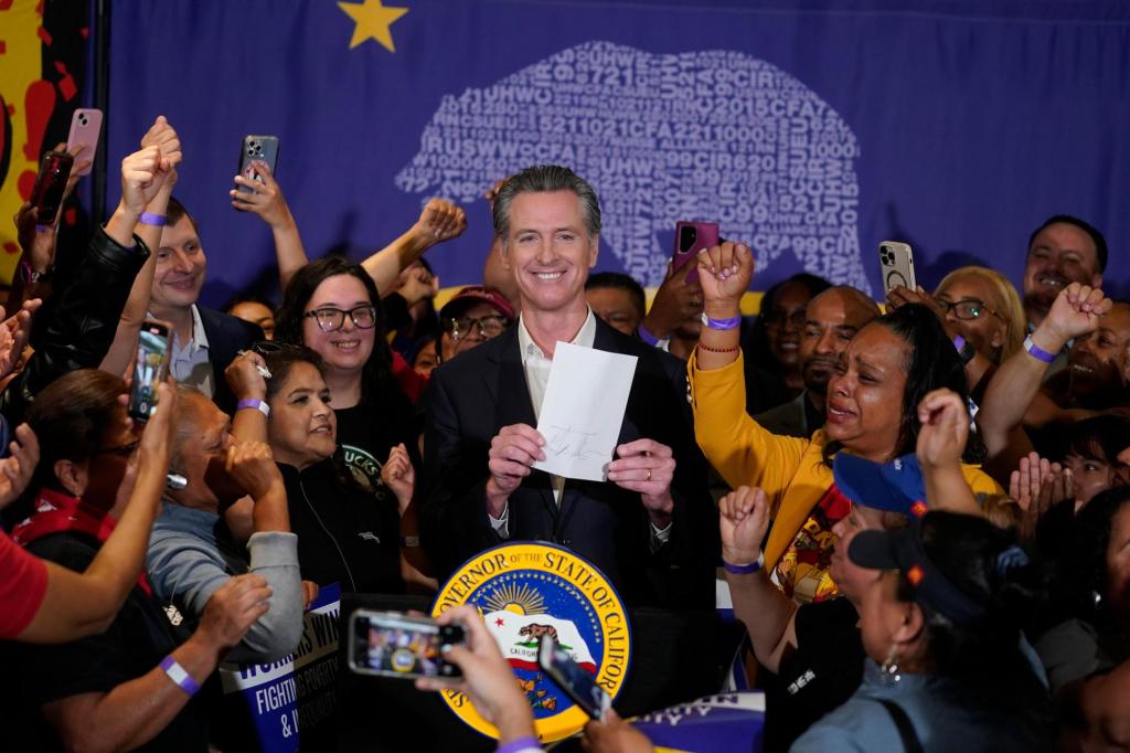 After 2 years and 20,000 jobs, California’s fast food wage hike is a failure – San Bernardino Sun