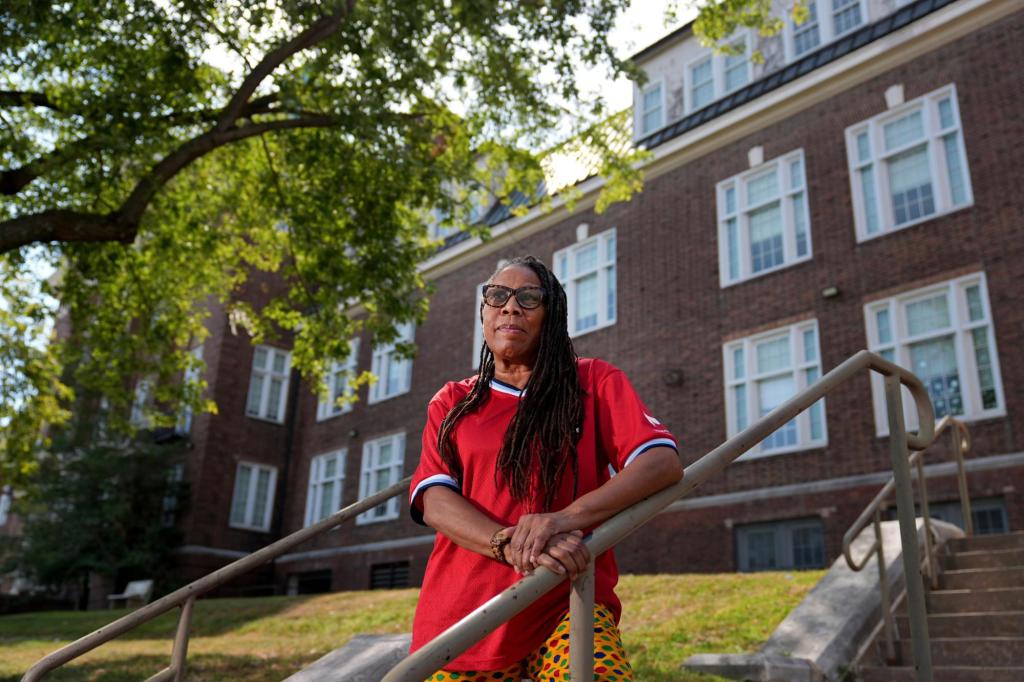 US districts mull school closures as student enrollment falls