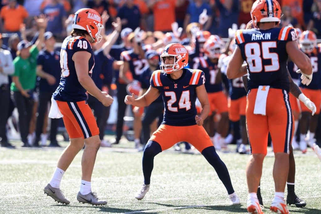 USC football loses to Illinois on last-second field goal – San Bernardino Sun