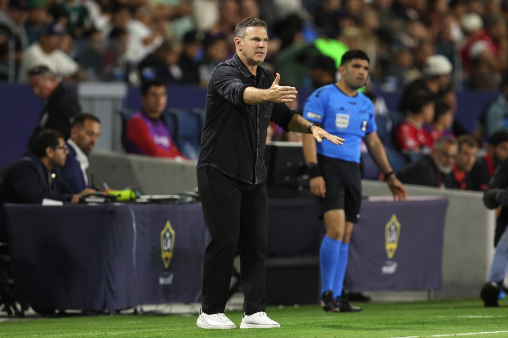 Galaxy coach Greg Vanney suspended for Saturday’s game against Sporting Kansas City