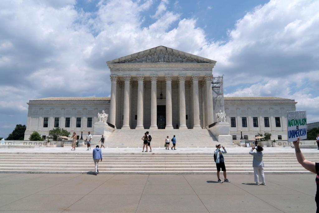 4 Inland Empire school districts back U.S. Supreme Court case seeking to bar transgender athletes – San Bernardino Sun
