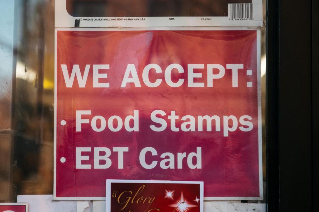 Veterans, rural residents, older adults may lose food stamps due to Trump work requirements – San Bernardino Sun