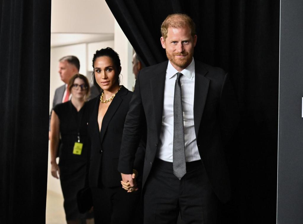 Prince Harry, Meghan join Steve Bannon, Glenn Beck in call for ban on development of AI ‘superintelligence’