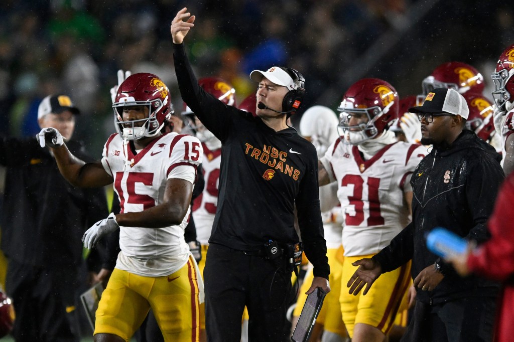 USC reacts to Notre Dame loss with honesty, ownership as postseason draws near – San Bernardino Sun