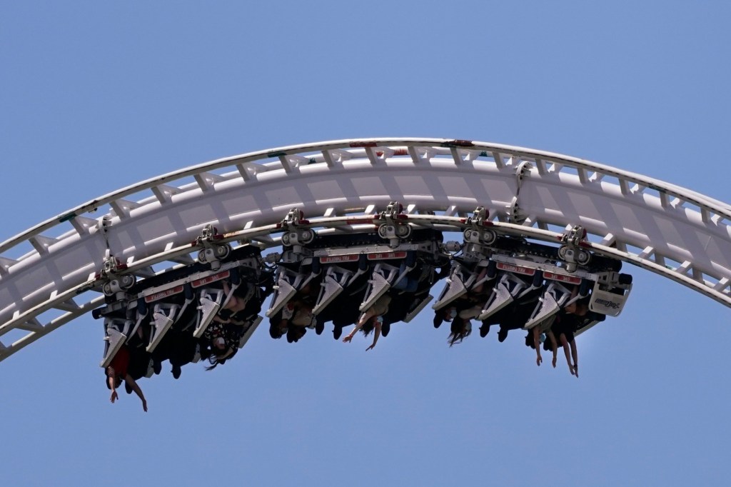 Activist investor group that includes Travis Kelce aims to revive struggling Six Flags