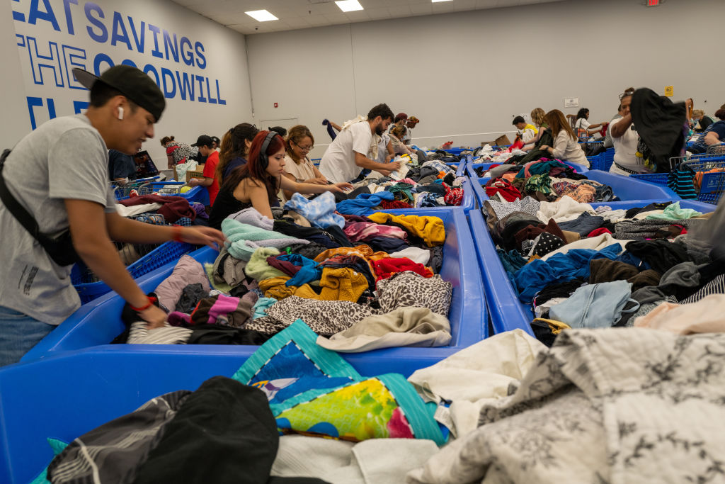 I saved $250 by thrifting holiday gifts before Amazon’s big deal days – San Bernardino Sun