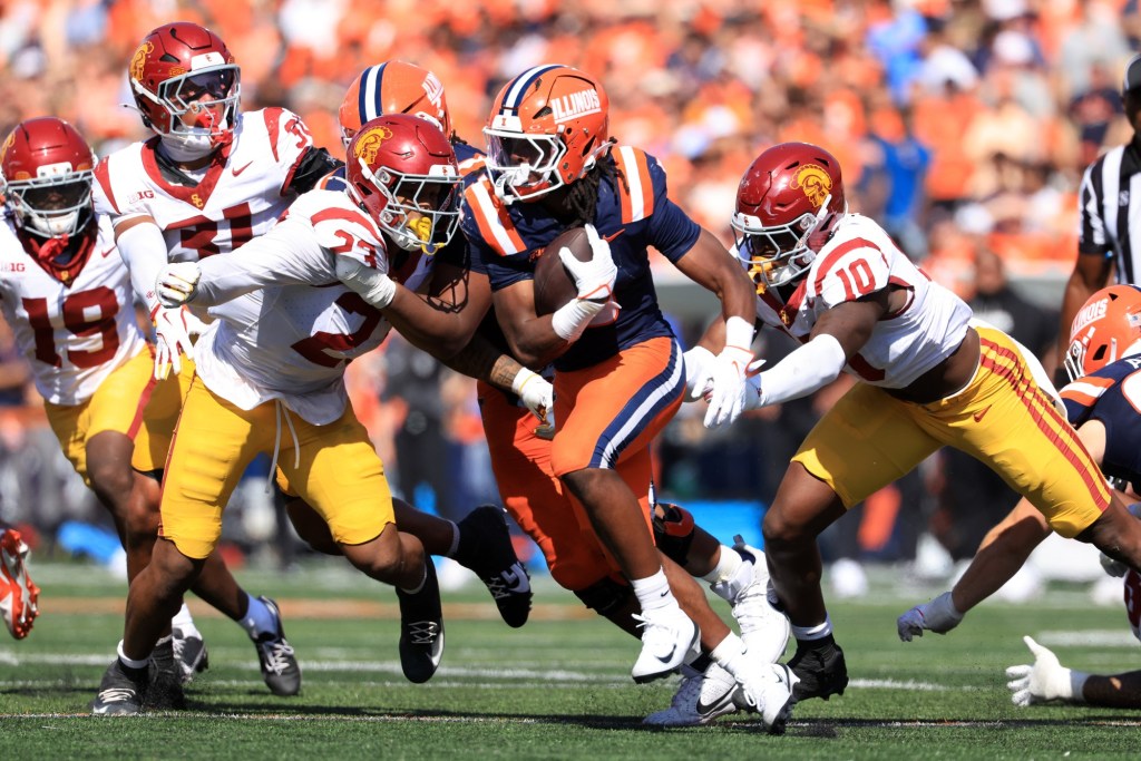 USC defense looks to ‘start faster’ after dismal performance against Illinois – San Bernardino Sun