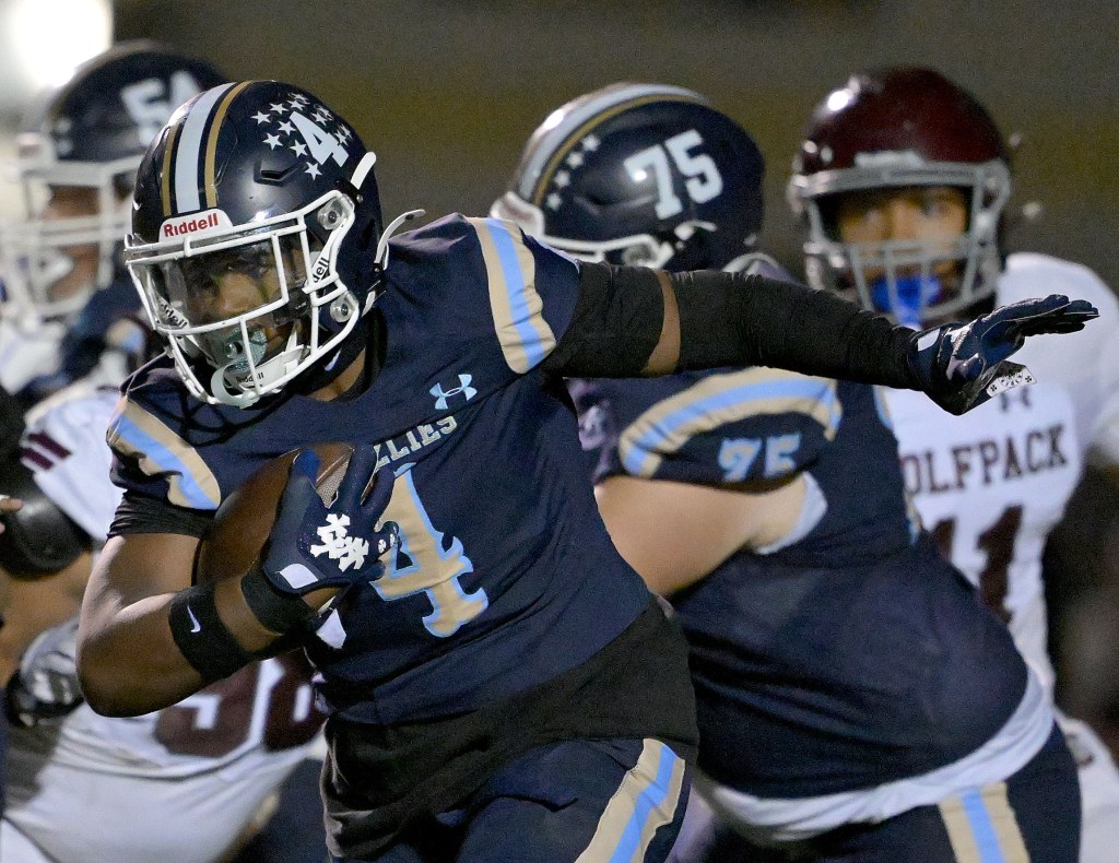 IE Varsity’s football wrap-up: Stories, scores and photos from Week 6 games