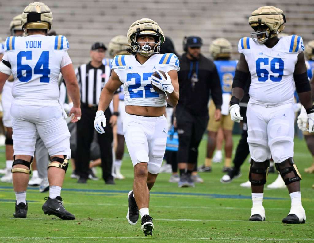 UCLA’s Anthony Frias II is just trying to do his ‘part’ – San Bernardino Sun