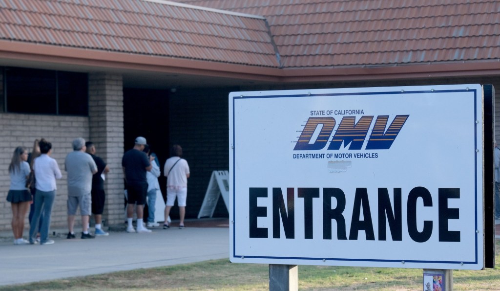 You can wait in line virtually for a DMV office visit – San Bernardino Sun
