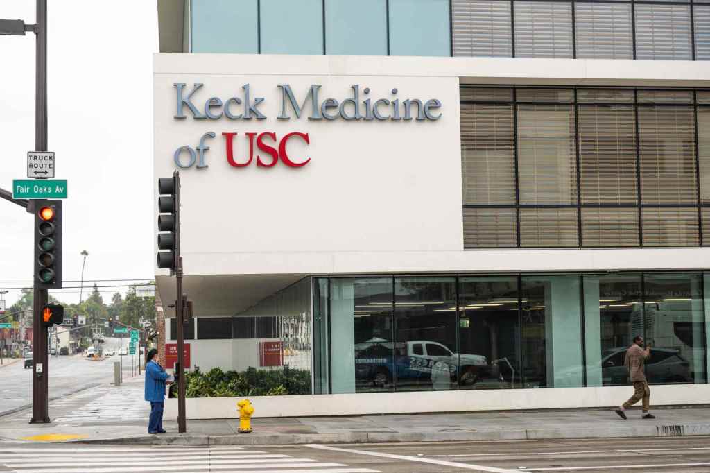 USC cutting 259 jobs as it tackles rising $230 million deficit – San Bernardino Sun