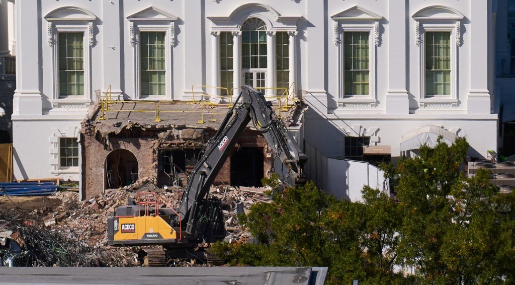 White House demolition company grapples with PR nightmare – San Bernardino Sun