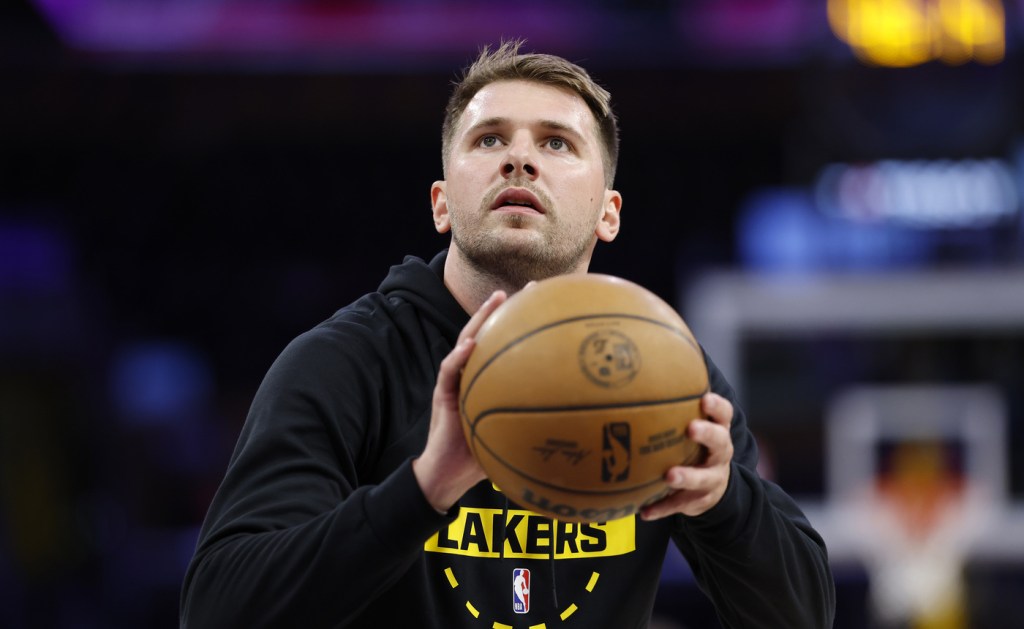 Lakers’ Luka Doncic could return for NBA Cup matchup against Grizzlies – San Bernardino Sun