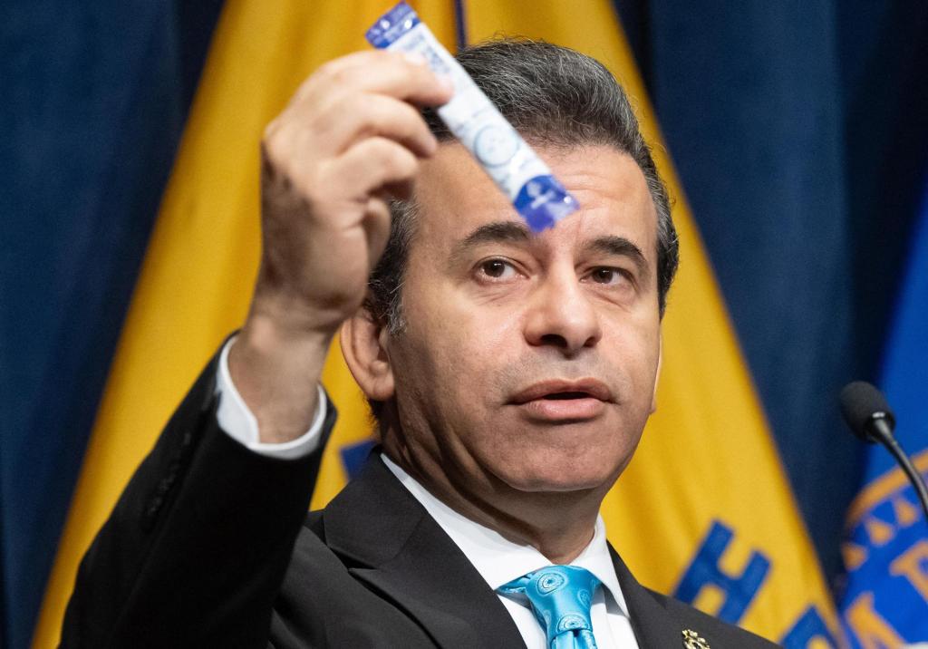 FDA’s plan to boost biosimilar drugs could stall at the patent office – San Bernardino Sun