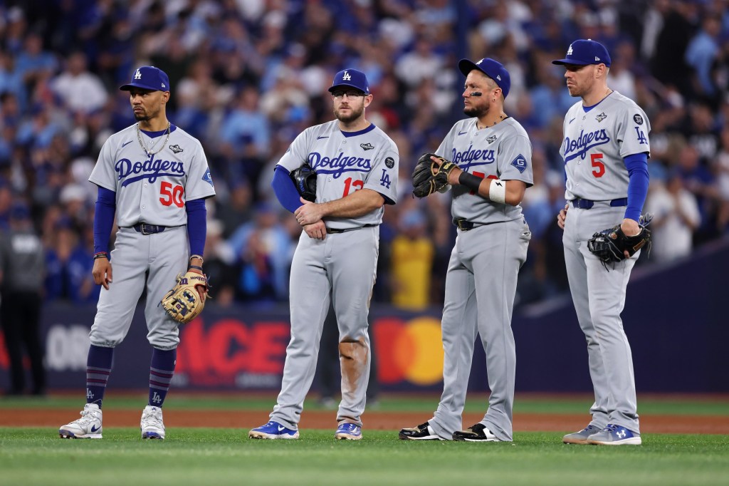 Where the Dodgers’ roster stands heading into the offseason – San Bernardino Sun