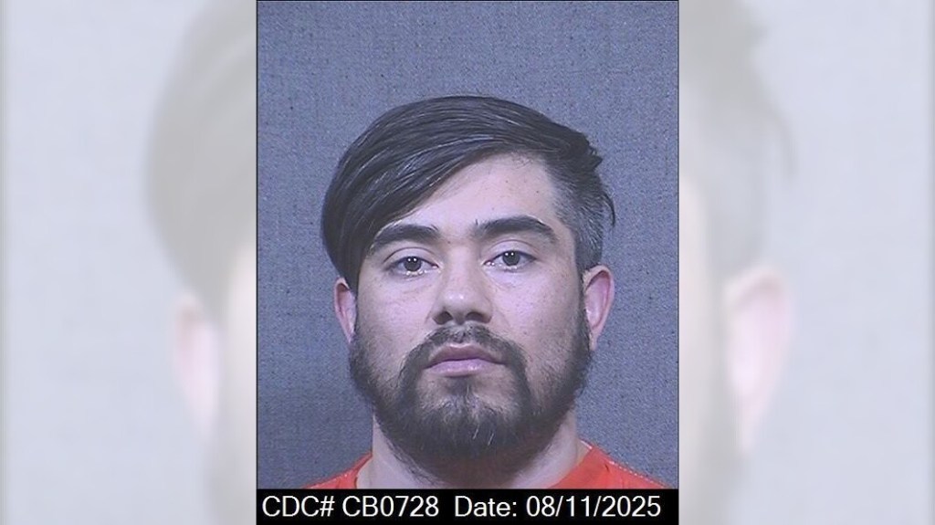 Inmate, convicted after burglary and OC pursuit crash, escapes from prison camp in Santa Clarita – San Bernardino Sun