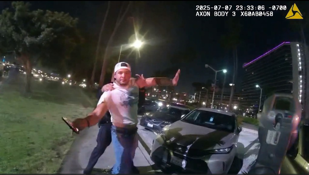 Border Patrol agent arrested in Long Beach was combative, asked police if they are ‘stupid’ – San Bernardino Sun