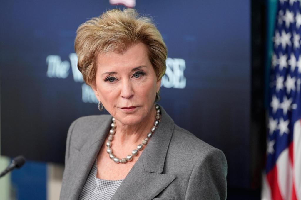 Schools fear disruptions as Education Department dismantling begins