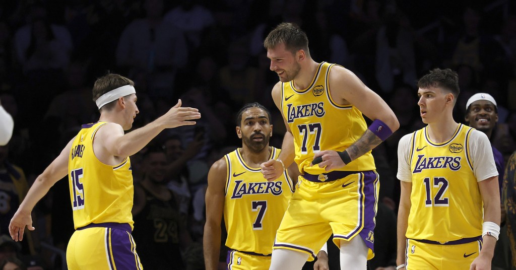 Inside the Lakers’ offense and how the LeBron-less team is thriving – San Bernardino Sun