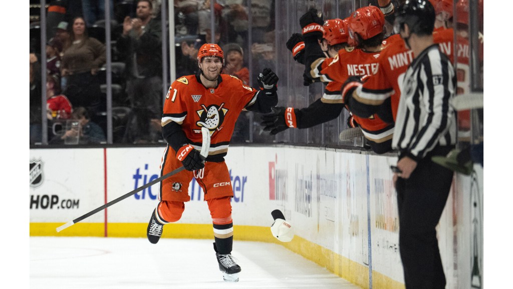 Cutter Gauthier’s 1st NHL hat trick leads Ducks past Panthers – San Bernardino Sun
