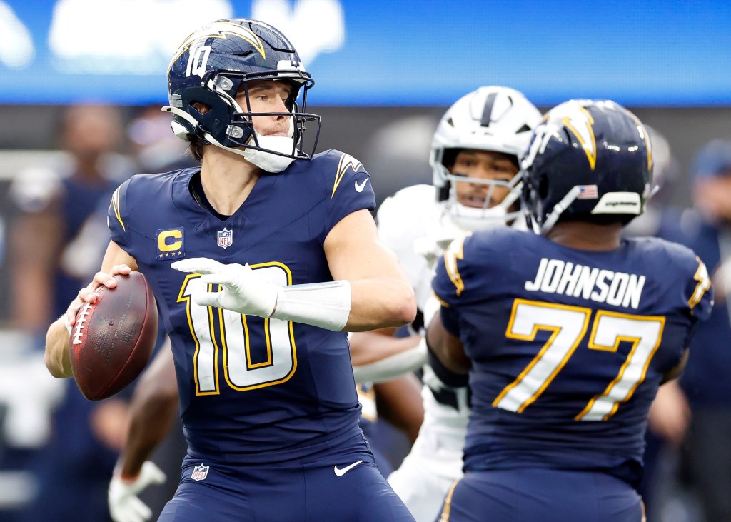 Chargers hold QB Justin Herbert out of practice after hand surgery – San Bernardino Sun