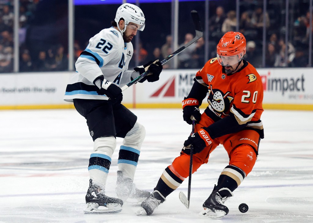 Ducks head east for eventful 5-game road trip – San Bernardino Sun