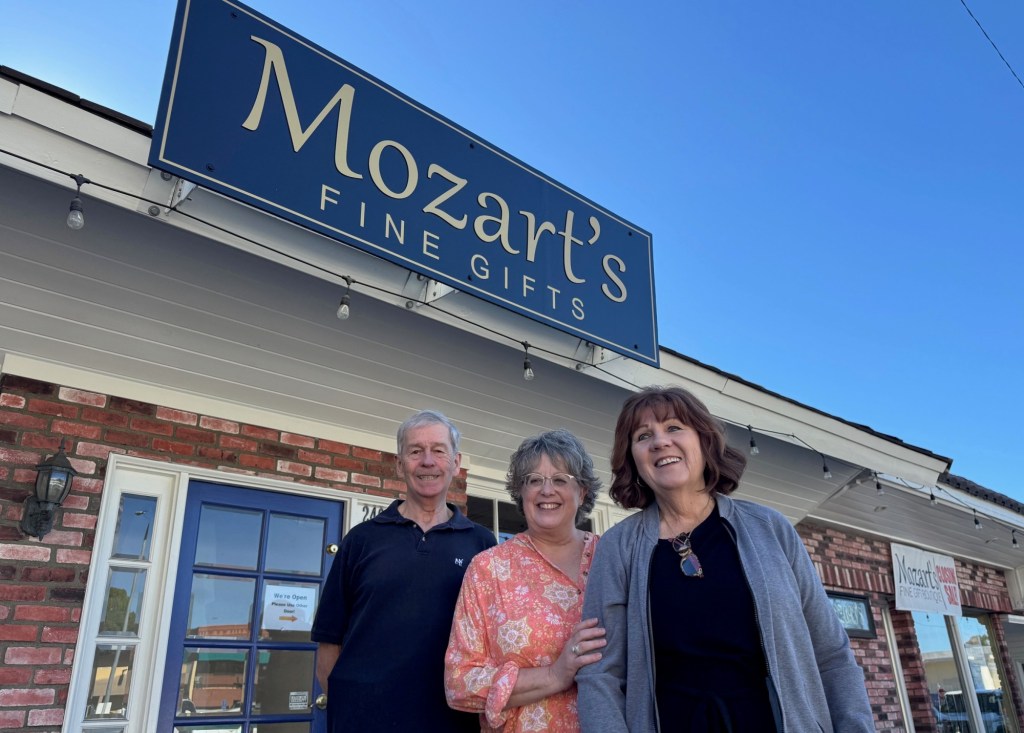 Mozart’s Fine Gifts closing in Redlands after 45 years, death of owner – San Bernardino Sun