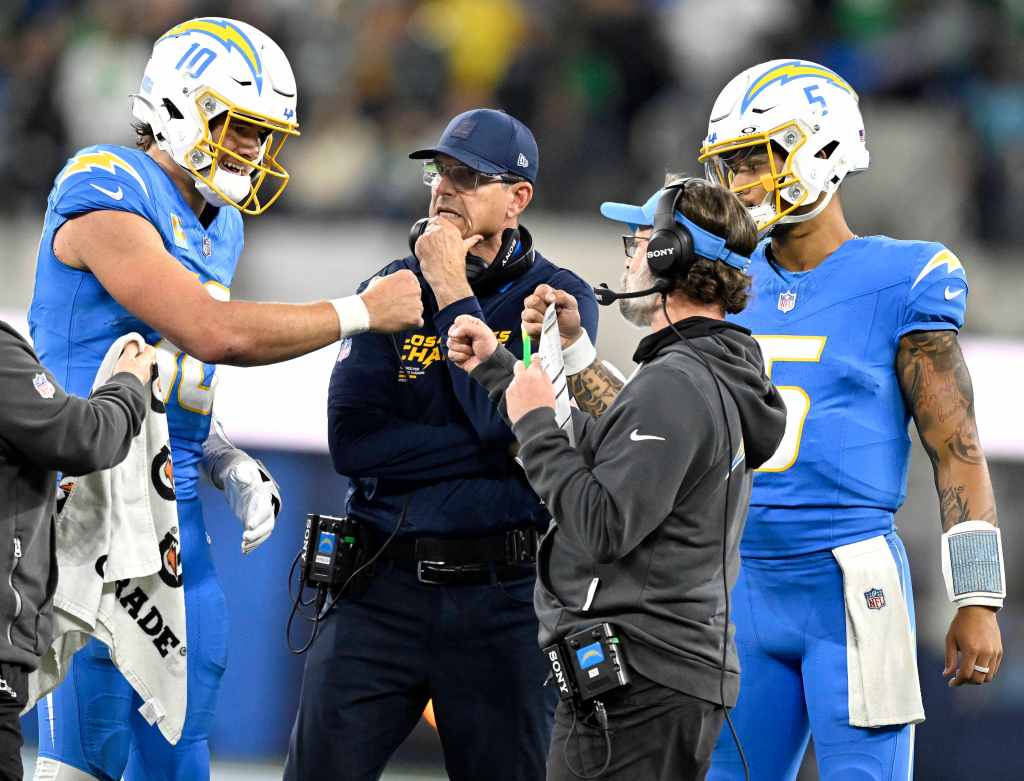 Jim Harbaugh coaching, talking a pretty good game – San Bernardino Sun