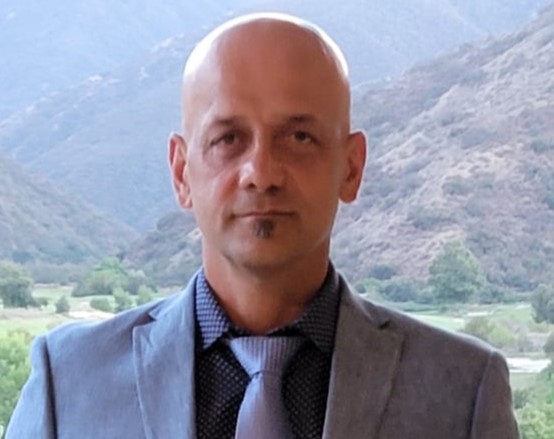 ‘Great dad’ who died saving 7-year-old son from drowning on Lake Perris was strong swimmer, wife says – San Bernardino Sun