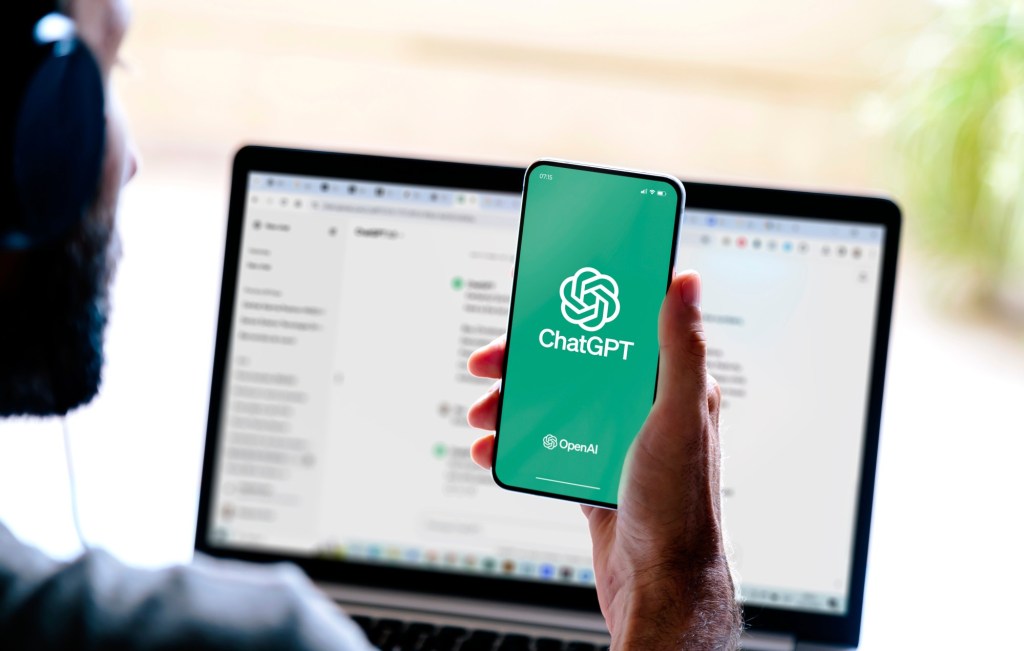 NY judge orders OpenAI to hand over ChatGPT conversations in win for newspapers in copyright case – San Bernardino Sun